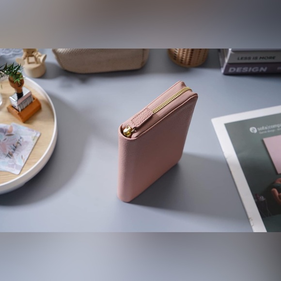 Moterm Zippered Leather Hobonichi Weeks / Weeks Mega Cover Pebbled Dusty Rose - Picture 6 of 6